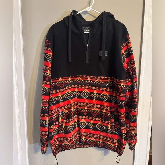 Super Massive Other - Super Massive Outdoor Aztec Black and Red Patterned Fleece Pullover  Sweater